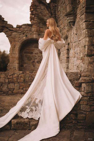 allure bridals Dresses Bridal Accessories DP406CP - Rapunzel Cape