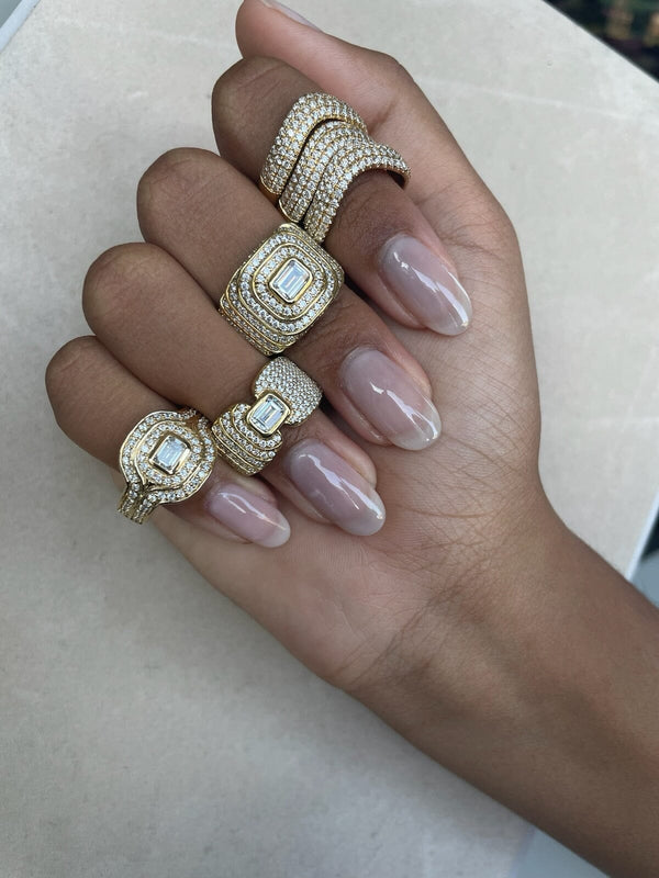 Almasika Adiré Pavé Diamond Ring