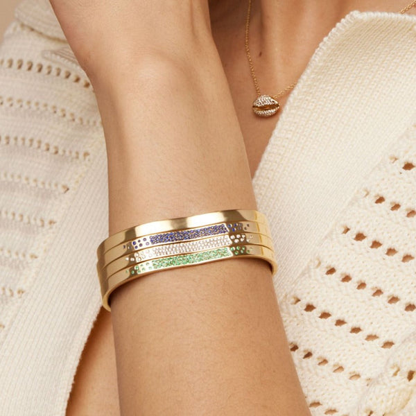 Almasika Berceau Pavé Emerald Open Cuff