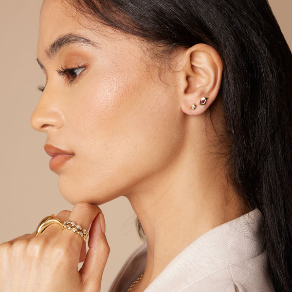 Almasika Harmony Ruby Stud Earrings