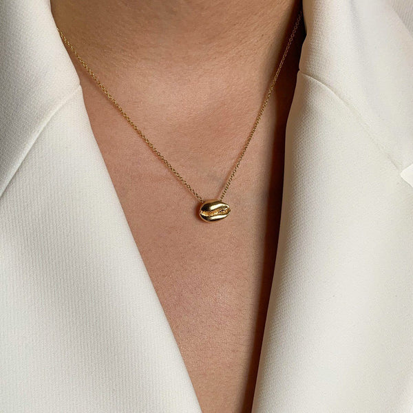 Almasika Le Cauri Endiamanté Gold Necklace