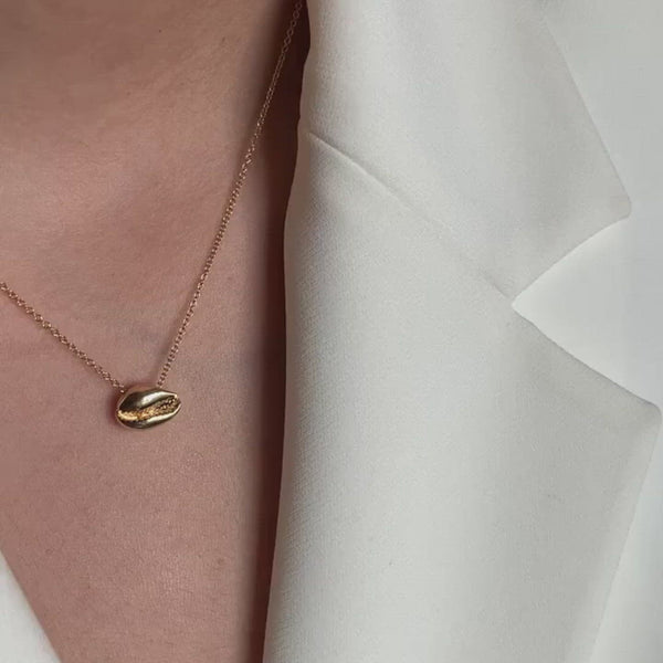 Almasika Le Cauri Endiamanté Gold Necklace
