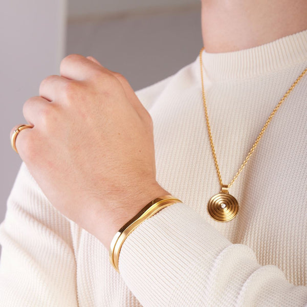 Almasika Men's Universum Medallion 23mm