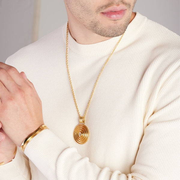 Almasika Men's Universum Medallion 35mm