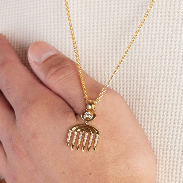 Almasika Men's Vici Charm Necklace