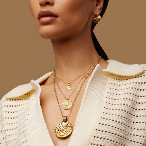 Almasika Universum Diamond Medallion Necklace