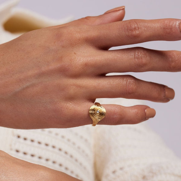 Almasika Universum Diamond Pinky Ring