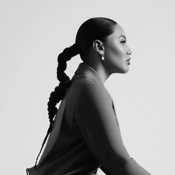 Almasika Veni Diamond Huggie Earrings