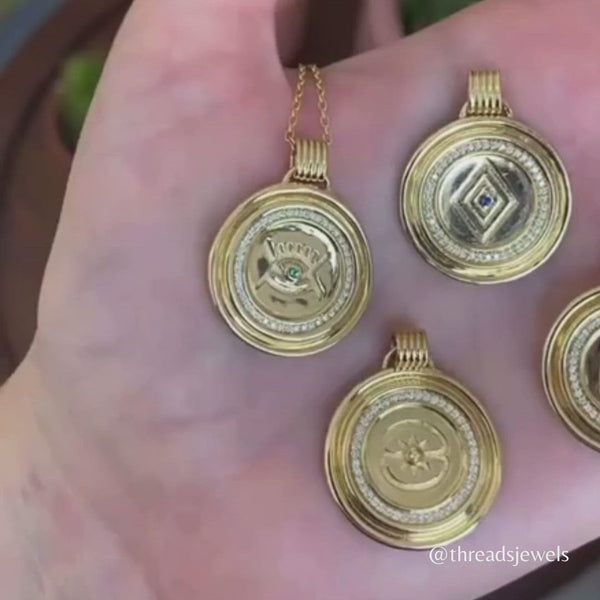 Almasika Veni Pavé Diamond Medallion Necklace