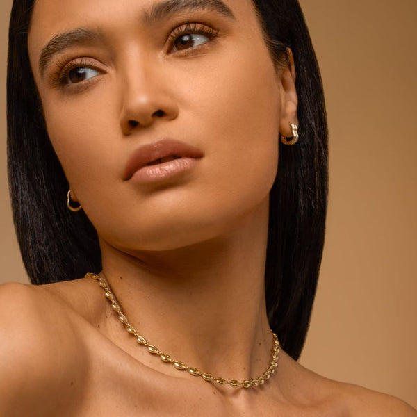Almasika Berceau Petite Pavé Diamond Motif Hoop Earrings