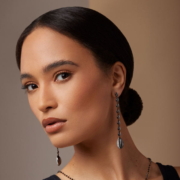 Almasika Le Cauri Endiamanté Black Gold Diamond Drop Earrings