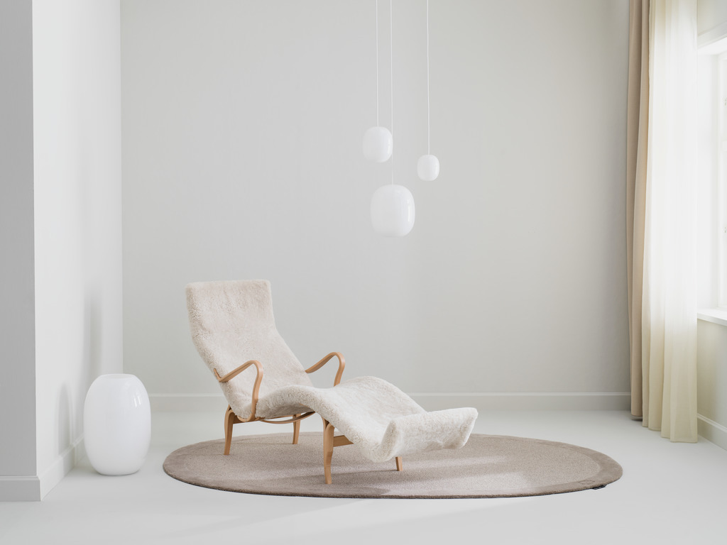 Alo Yoga AVGO Superelipse Rug Beige