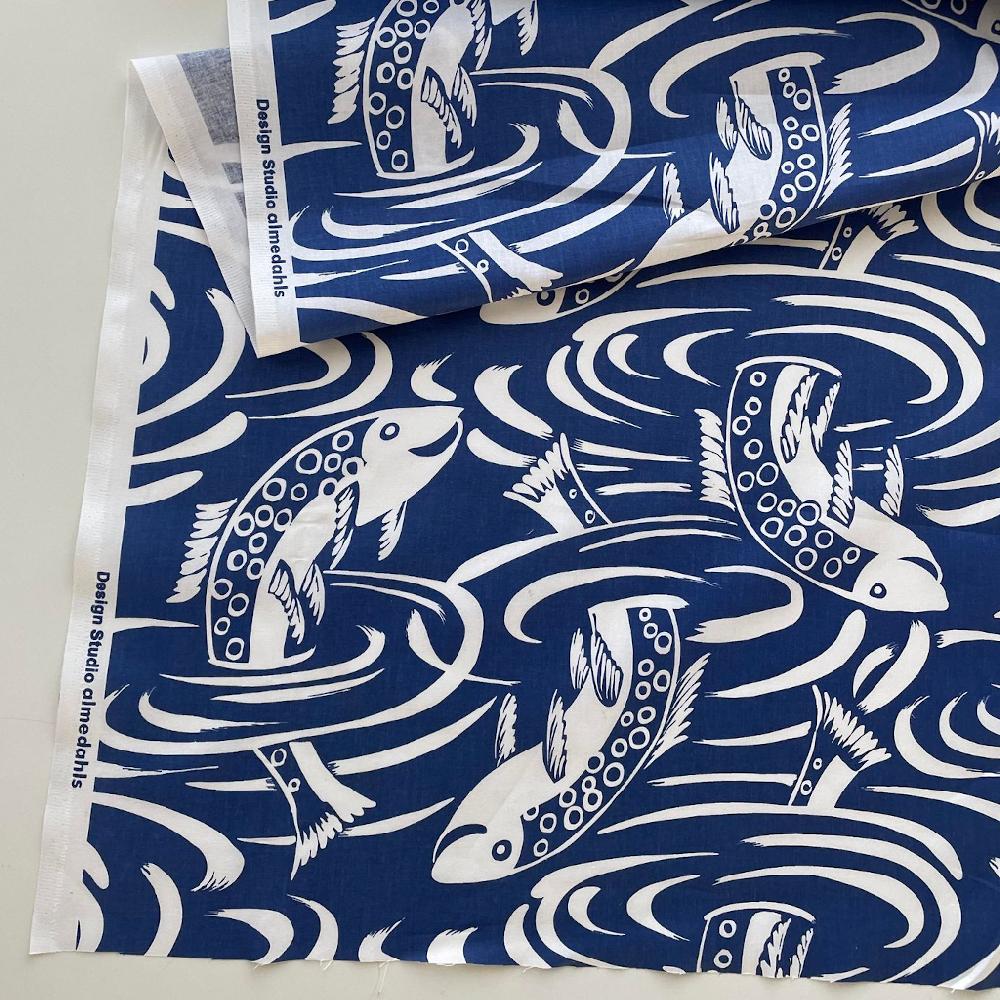 Alo Yoga Fiskdans Blue Fabric By The Metre 150cm