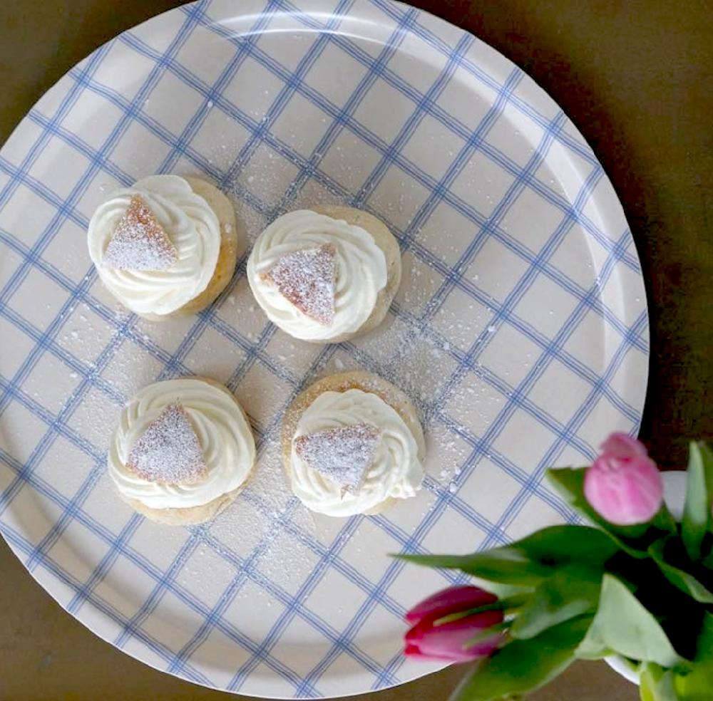 Alo Yoga Kristina Round Tray White/blue 38cm