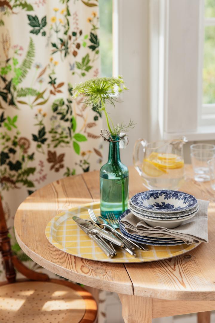 Alo Yoga Kristina Round Tray Yellow 38cm