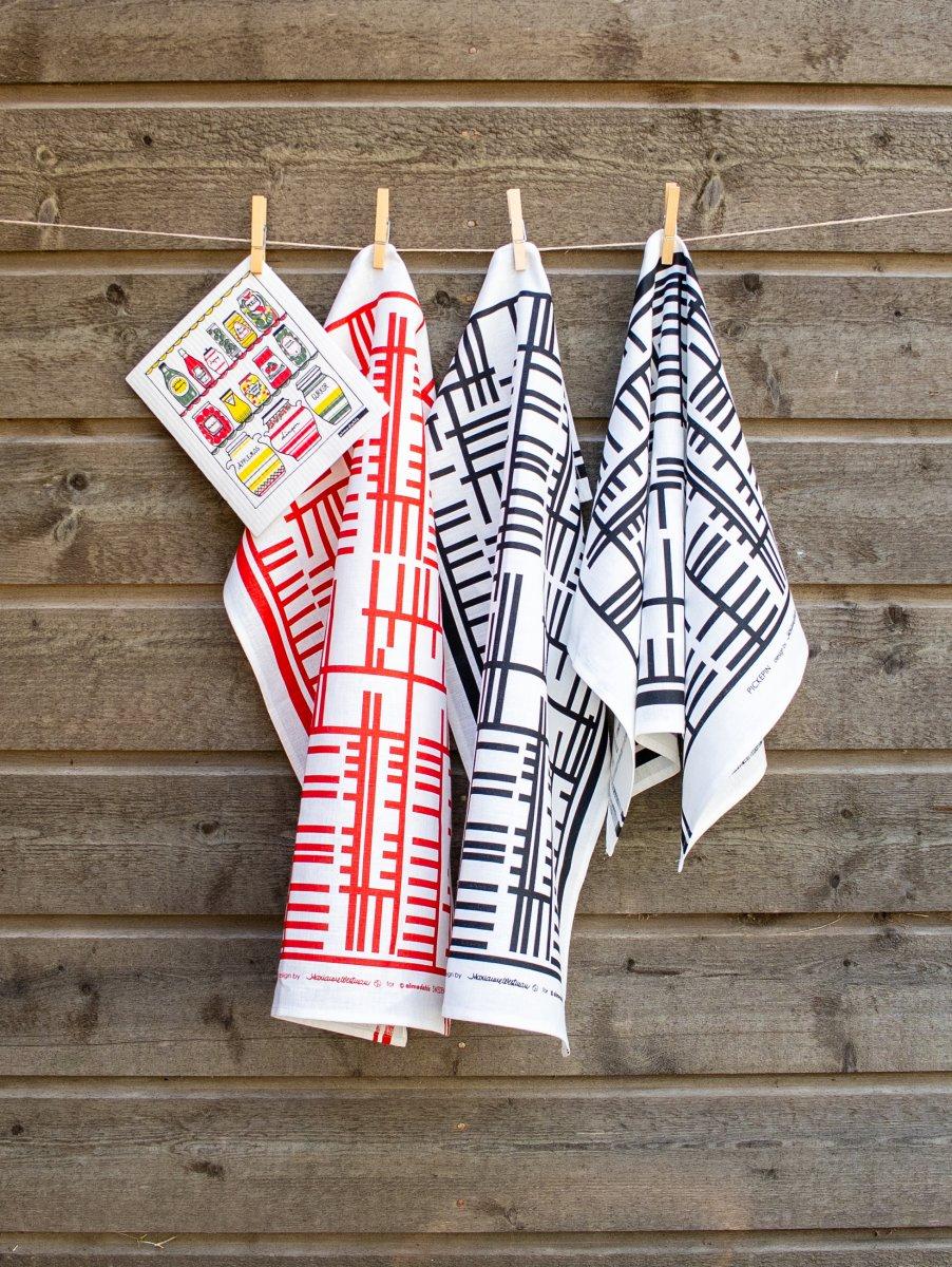 Alo Yoga Pickepin Tea Towel Black