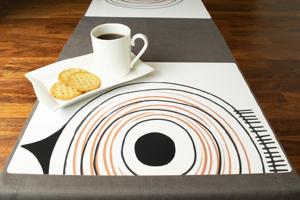 Alo Yoga Picknick Elements Placemat White Orange