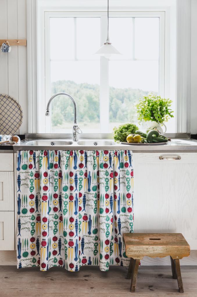 Alo Yoga Picknick Fabric Multi (New) 150cm