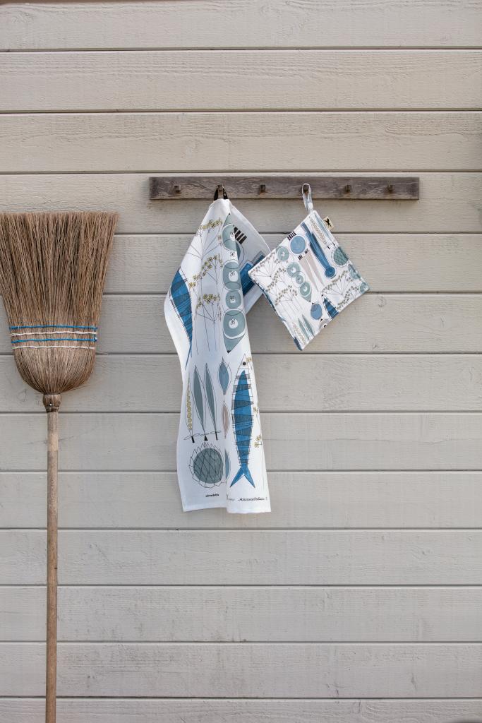 Alo Yoga Picknick Tea Towel Blue Beige