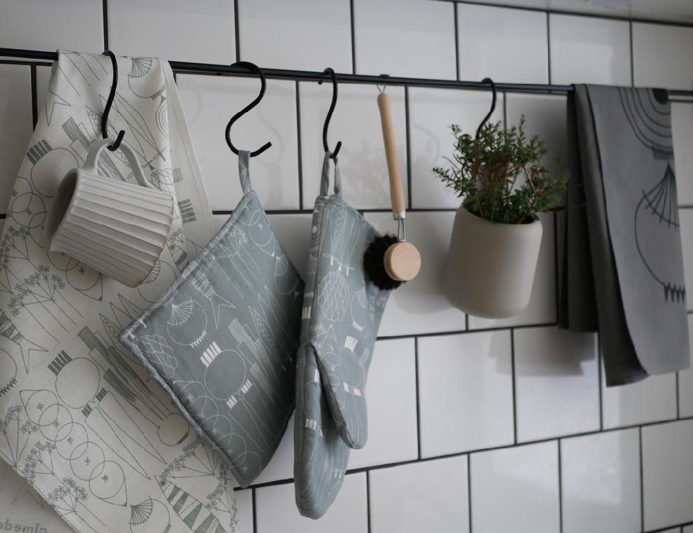 Alo Yoga Picknick Tea Towel White/greengrey