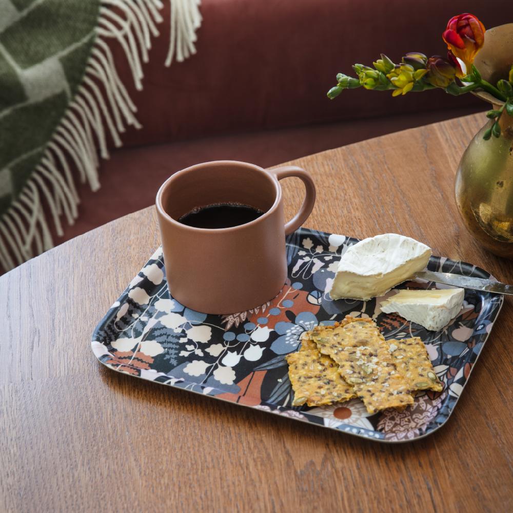 alo yoga Skogen tray blue brown 27x20cm