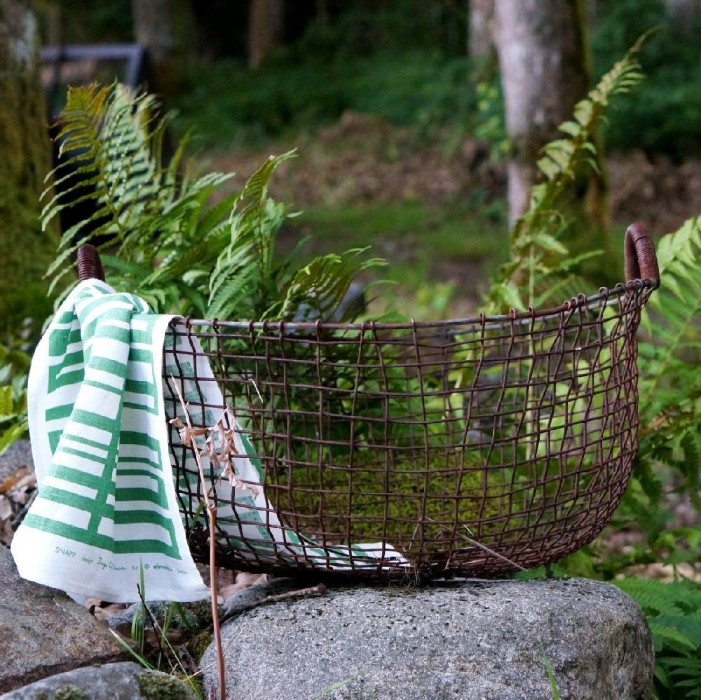 Alo Yoga Snapp Tea Towel Green