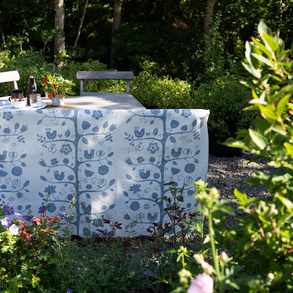 Alo Yoga Fågelsång Fabric By The Metre Blue/white 150cm