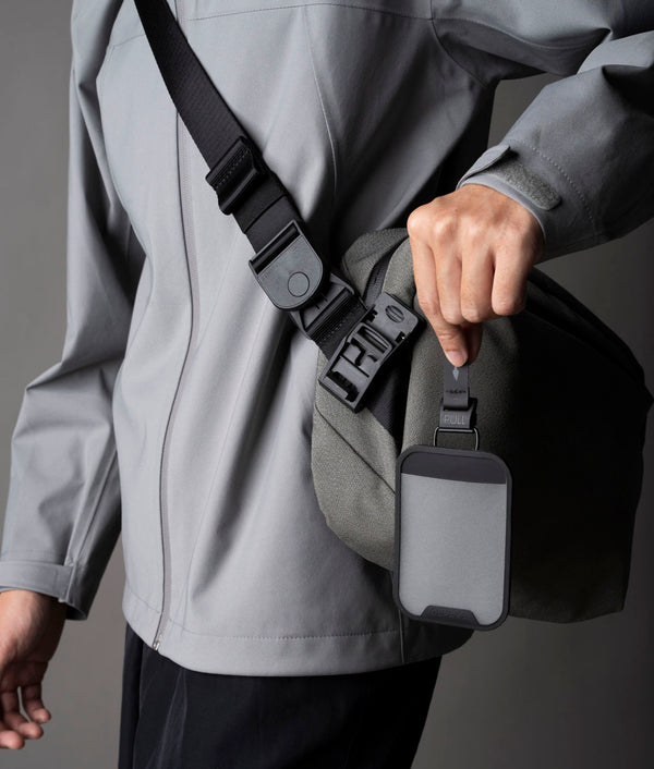 Alpaka HUB Cardholder Male Part