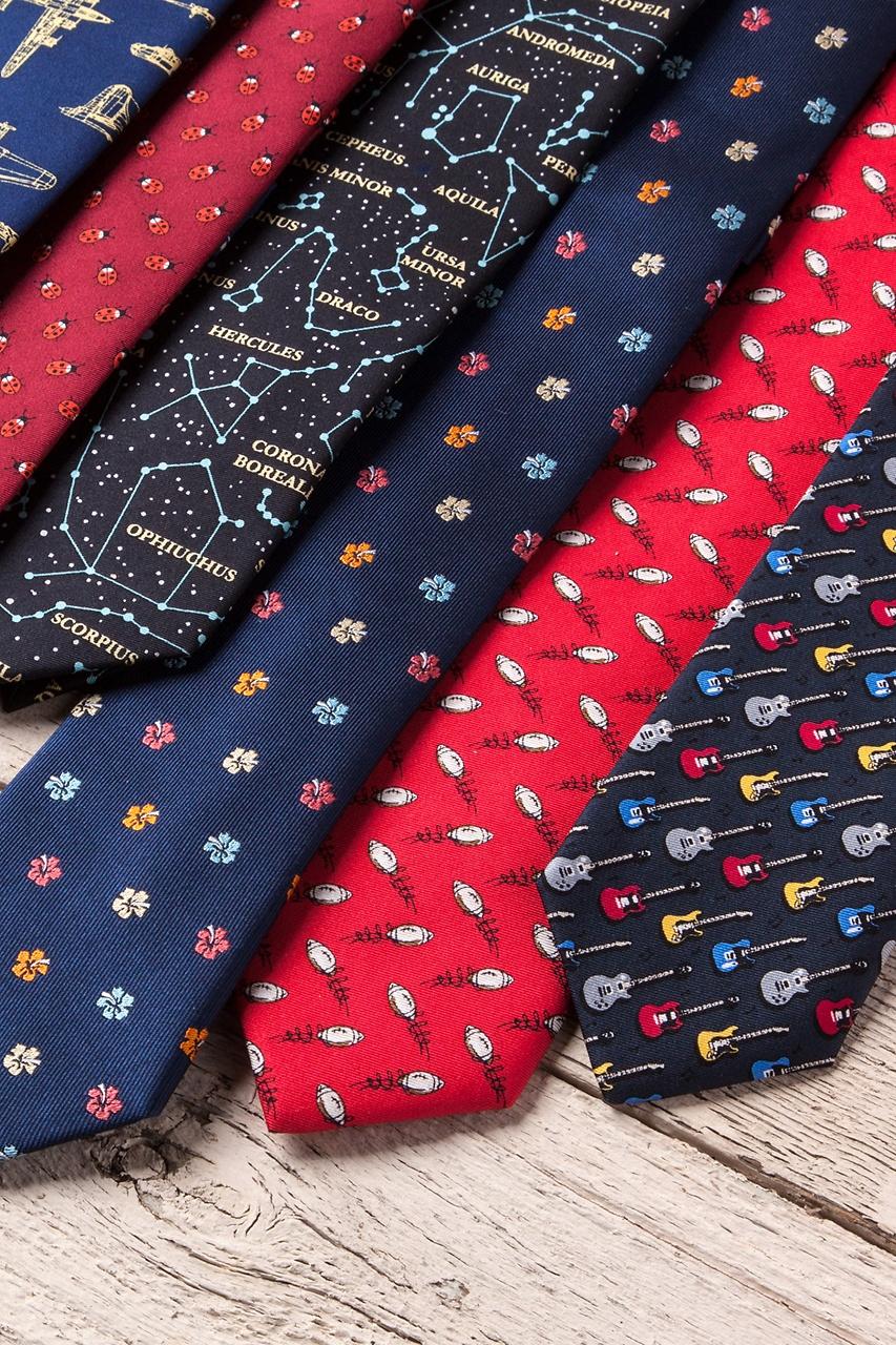 Alynn Guitar God Charcoal 100% Silk Skinny Tie