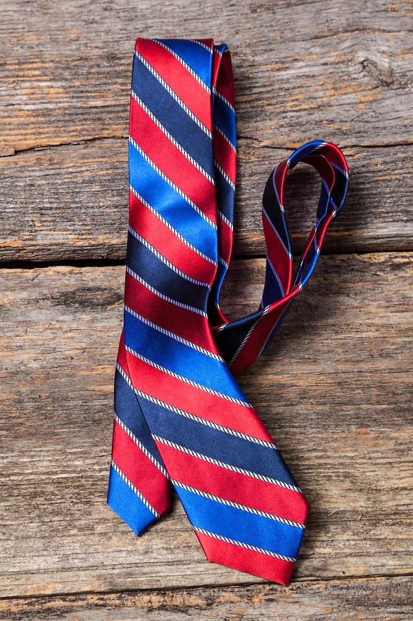 Alynn Know The Ropes Red 100% Silk Skinny Tie