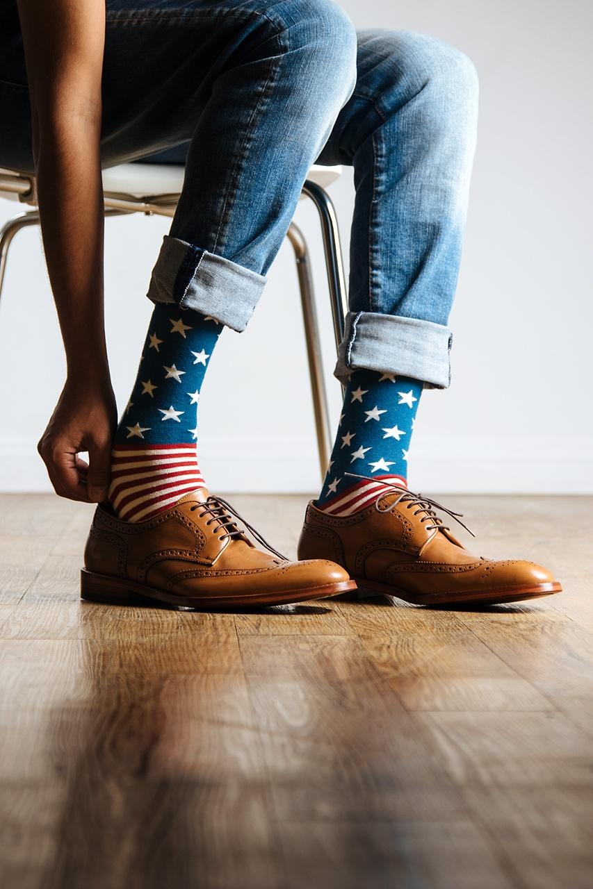 Alynn Let Feet-dom Ring Red Sock