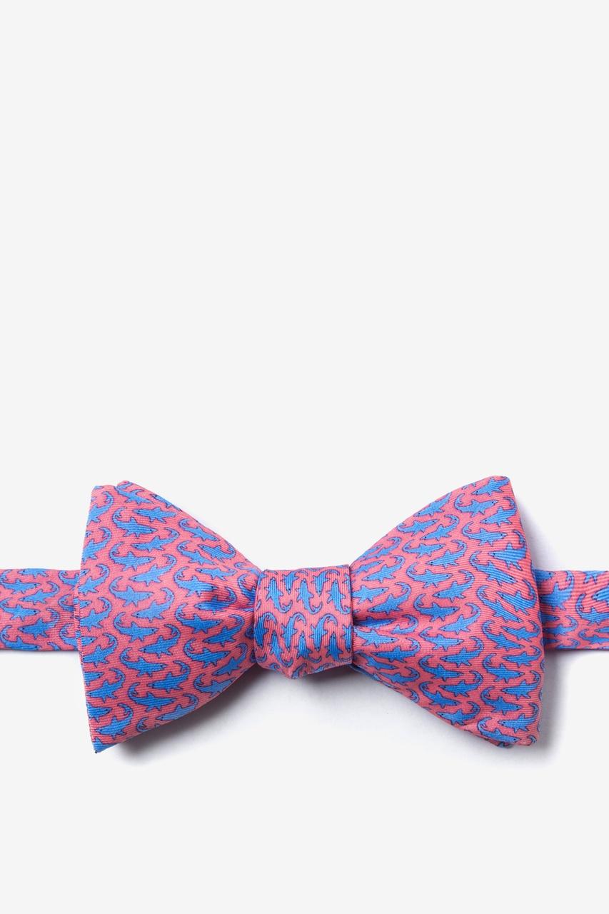 alynn Micro Sharks pink Self-Tie Bow Tie