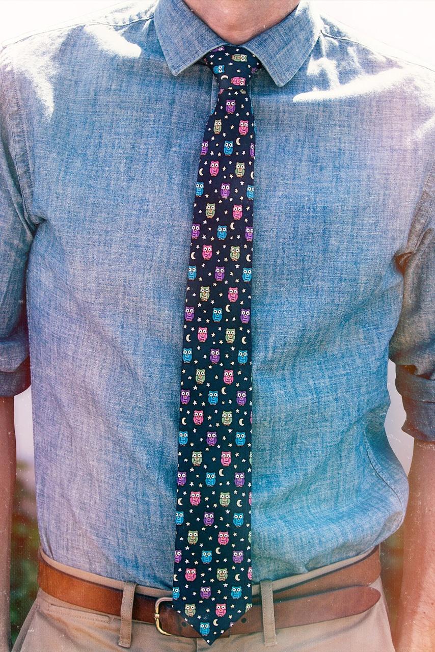 Alynn Night Owl Black 100% Silk Skinny Tie