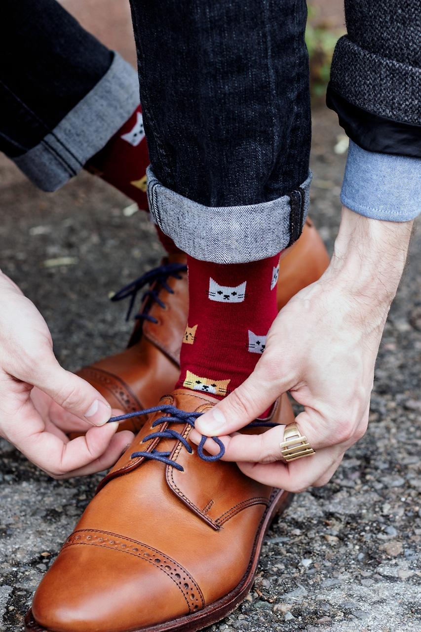 Alynn Not Kitten Around Burgundy Sock