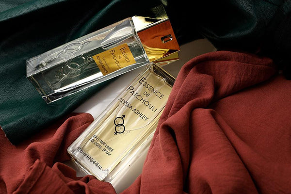 Alyssa Ashley Essence De Patchouli - Cologne Spray
