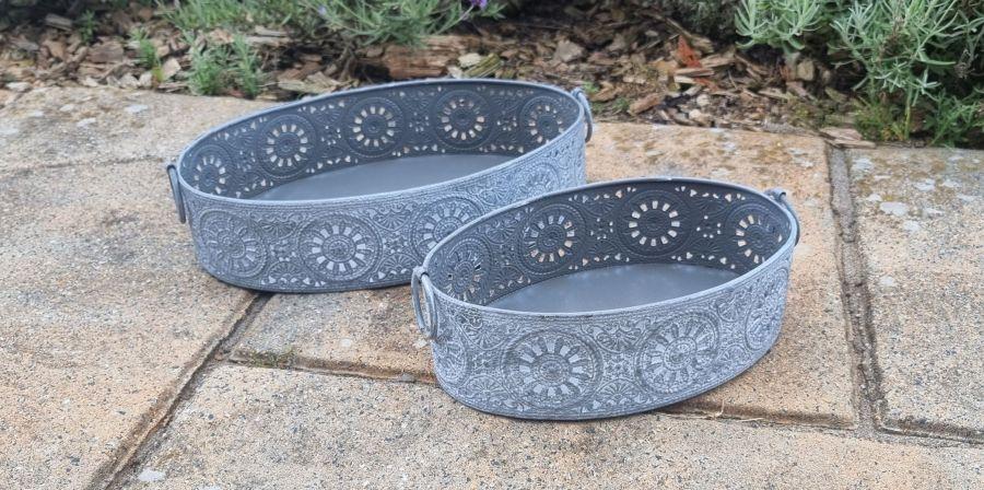 ambiente haus Grey metal tray - Set of 2