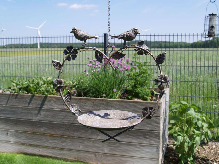 Ambiente Haus Hanging Heart Bird Bath