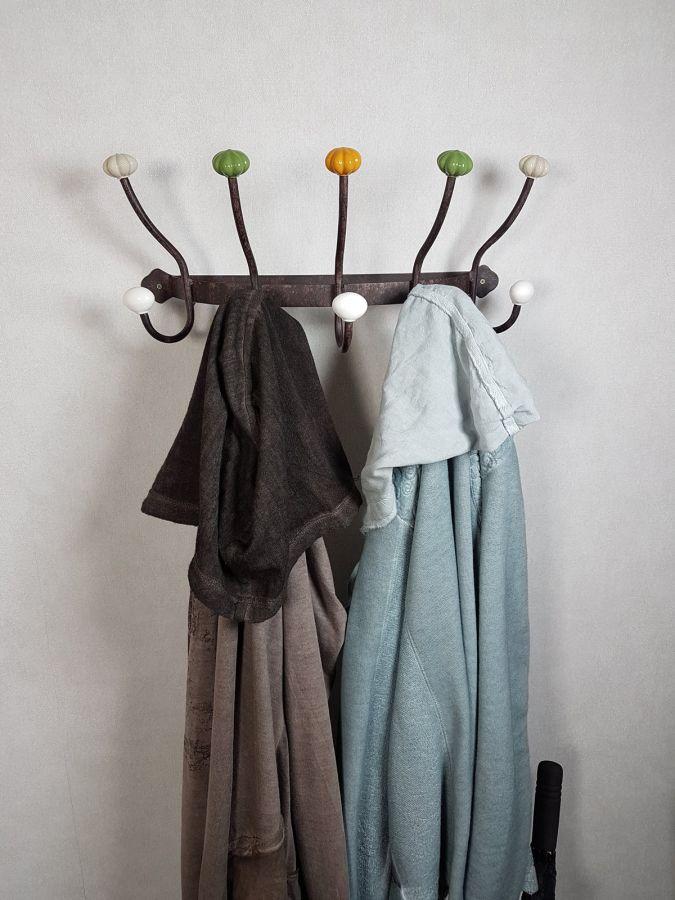 Ambiente Haus Iron Coat Hooks With Ceramic