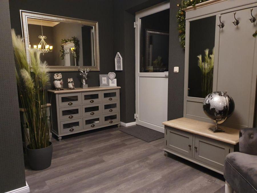 Ambiente Haus Manor Cloak Hooks With Storage