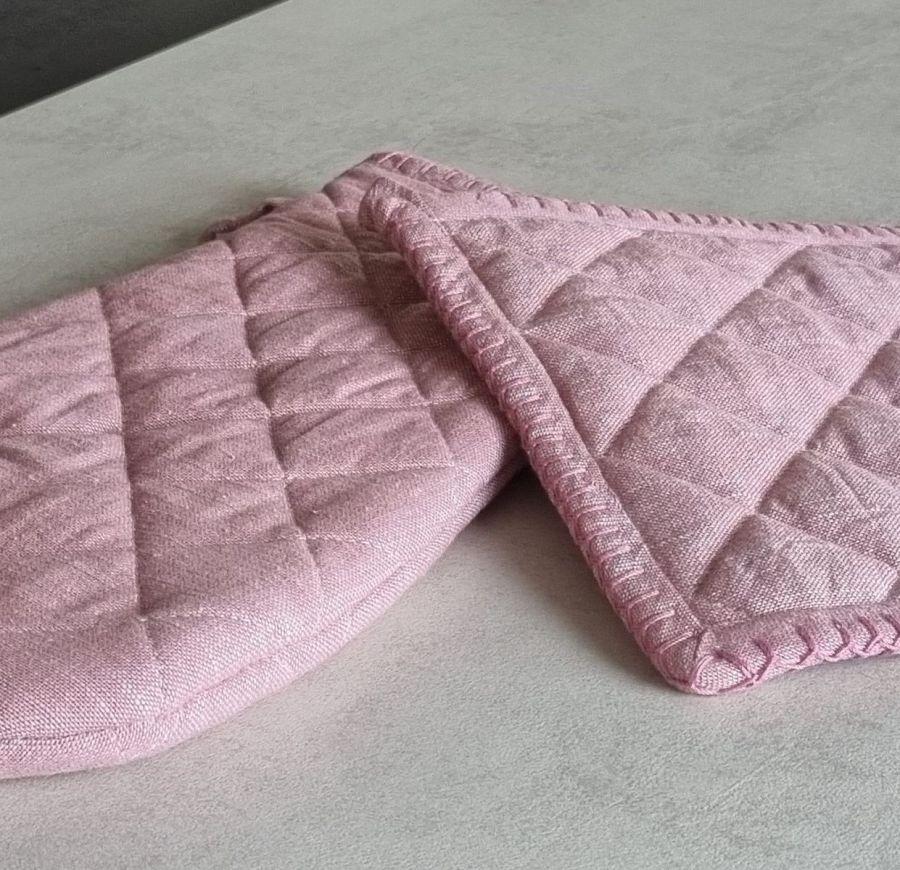 Ambiente Haus Pink Oven Glove & Oven Cloth Set