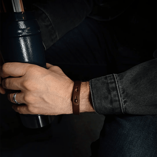 American Bench Craft Button Stud Bracelet