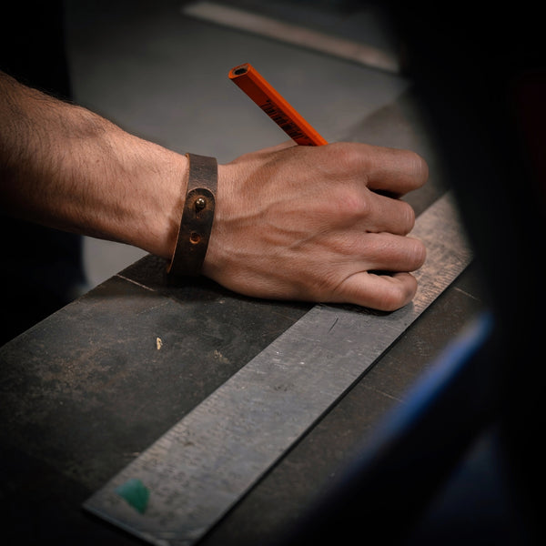 American Bench Craft Tuckerman Button Stud Bracelet