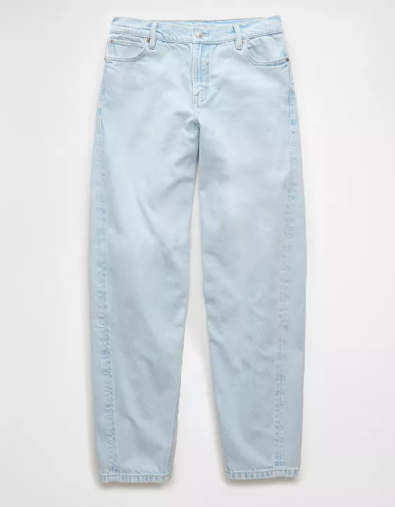 American Eagle AE Strigid Low-Rise Baggy Barrel Jean