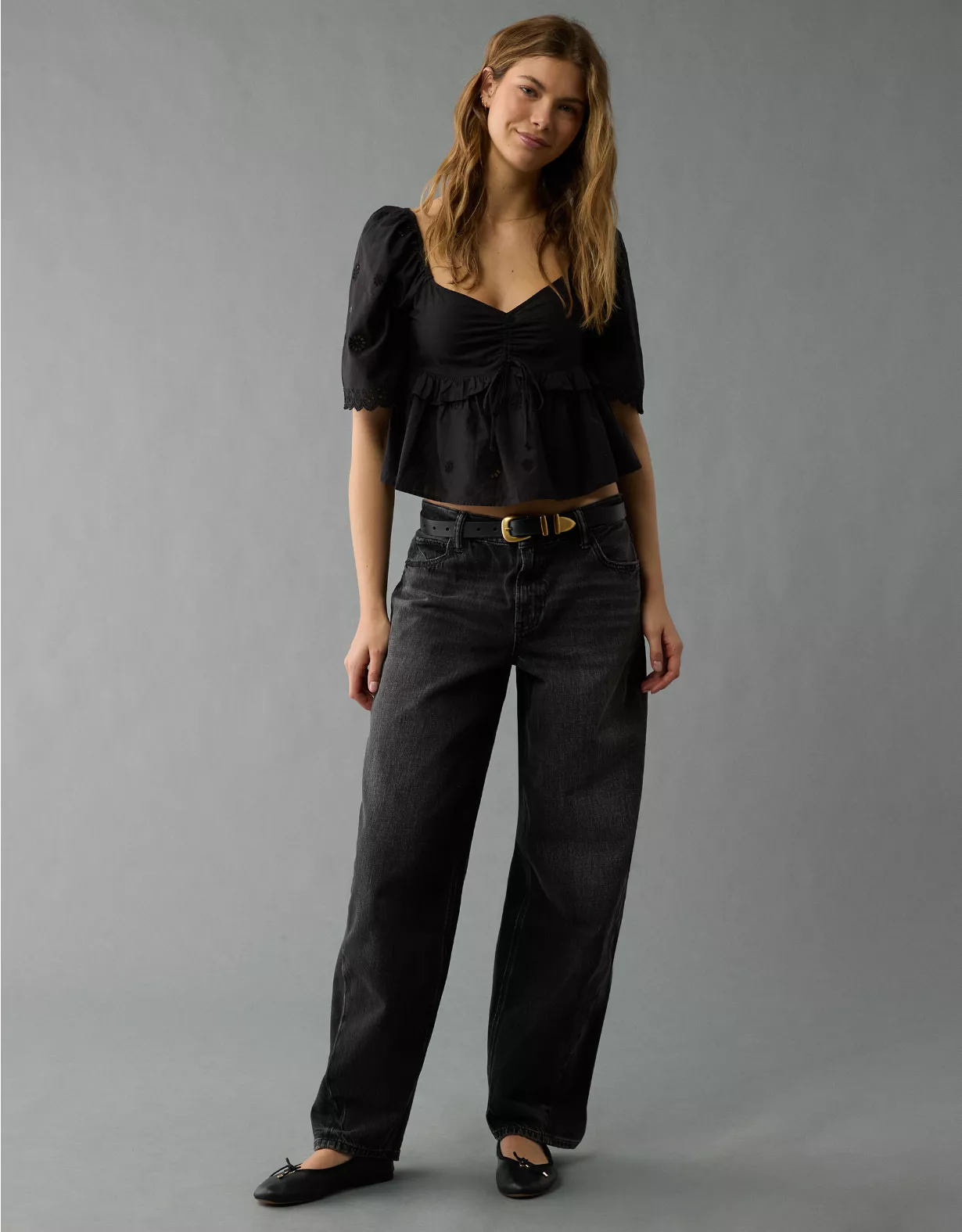 american eagle AE Strigid Low-Rise Baggy Barrel Jean