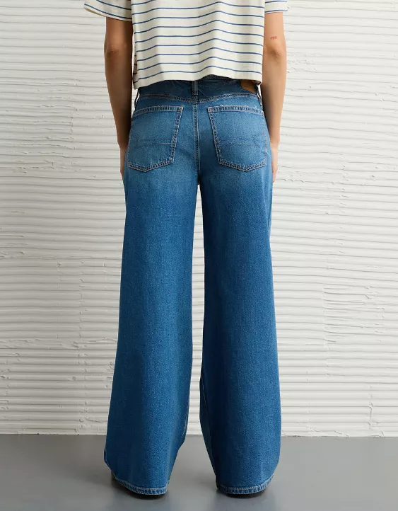 American Eagle AE Strigid Low-Rise Ultra Wide-Leg Jean