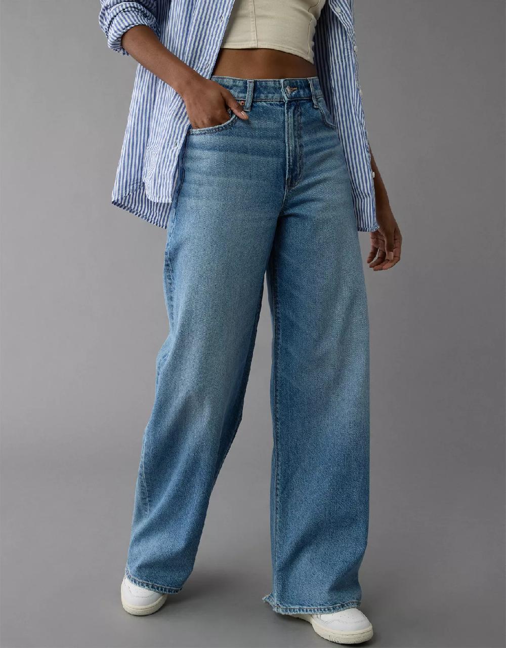 american eagle AE Strigid Super High-Waisted Ultra Wide-Leg Jean