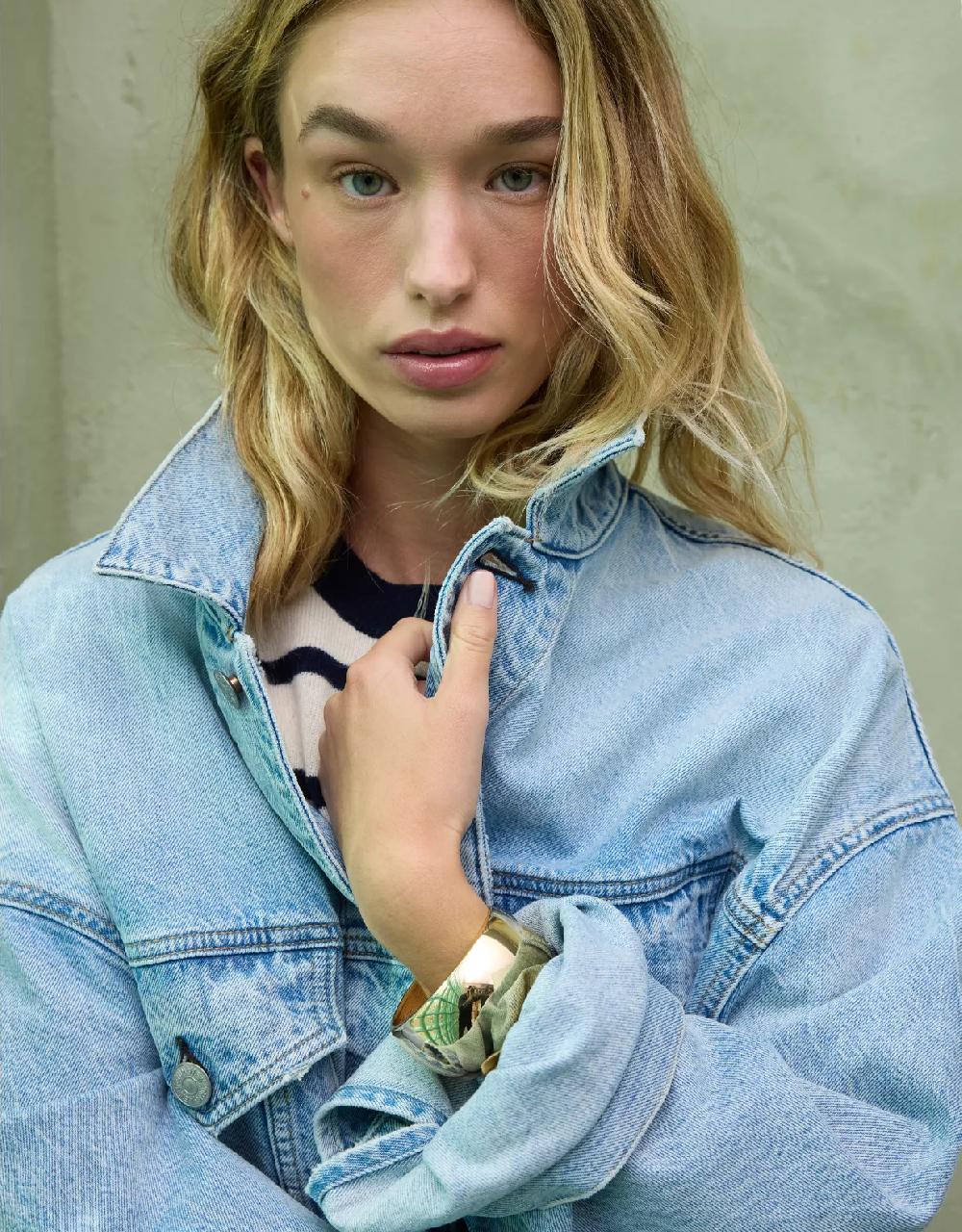 american eagle AE77 Premium Oversized Denim Jacket