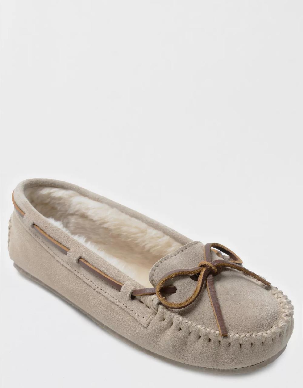 American Eagle Minnetonka Women's Cally Moccasin