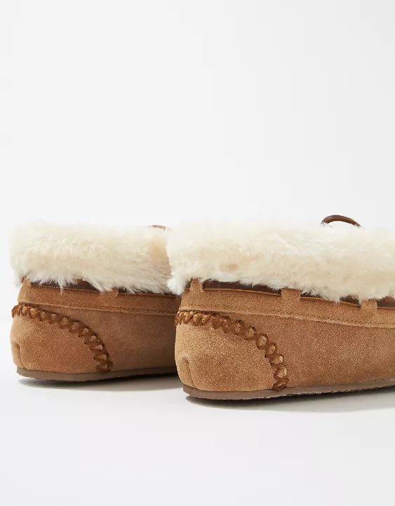 American Eagle Minnetonka Women's Chrissy Boot