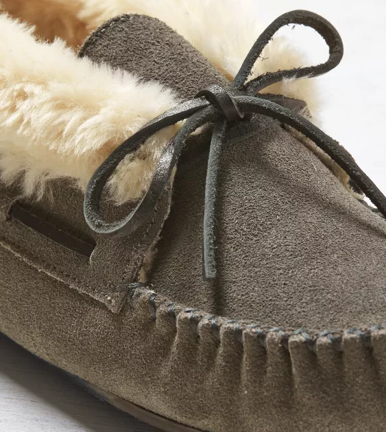 American Eagle Minnetonka Women's Chrissy Boot